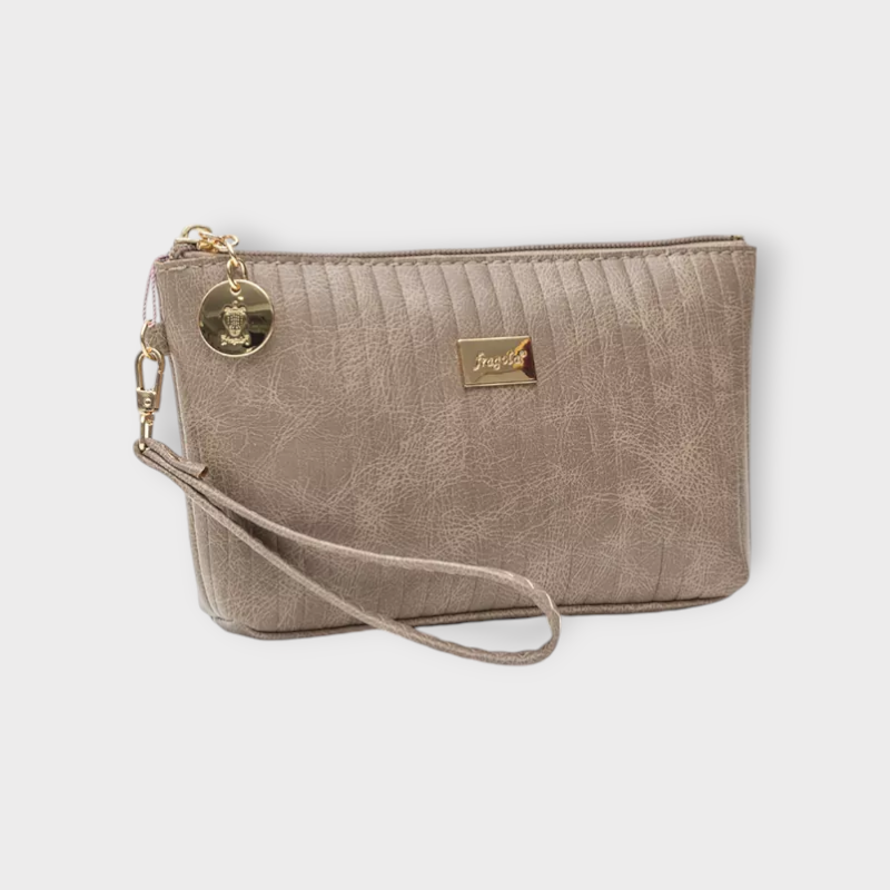 D. beige necessaire PC014-13