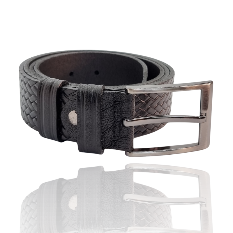 Men's leather black belt...