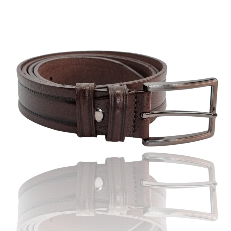 Men's leather brown belt...